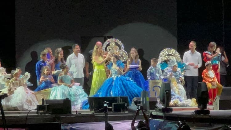 Coronan a Yeri MUA y Paponas como reyes del Carnaval de Veracruz 2022(+video)