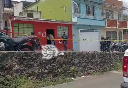 Al interior de su domicilio, hallan sin vida a hombre en colonia Laureles de Xalapa