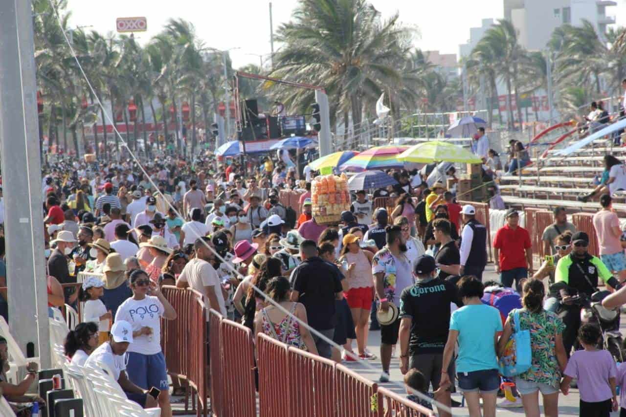 Este es el orden de los carros alegóricos en el primer paseo del Carnaval de Veracruz