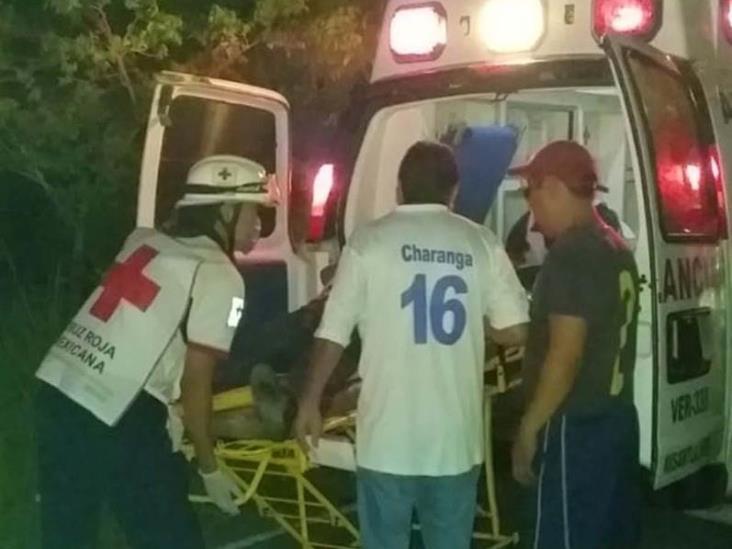 Hallan a un hombre apuñalado en asentamiento de Misantla