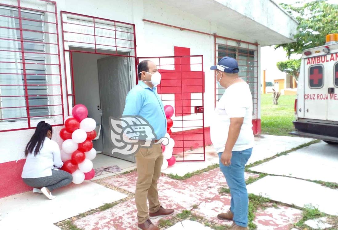 Con gran éxito en Jáltipan la Feria de Salud