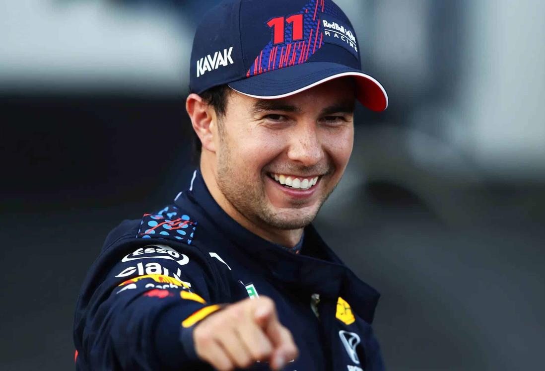 ‘En la vida no hay que rendirse’,  celebra Checo Pérez