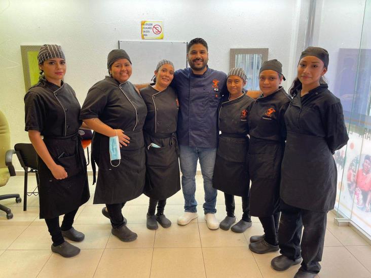 Realizan muestra gastronómica con temática árabe