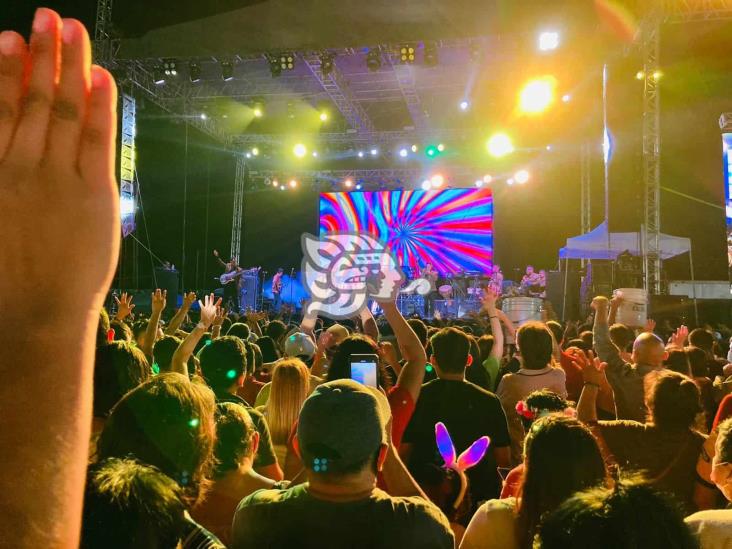 Rumba y gozadera colombiana en la Feria de Cosolea 2022