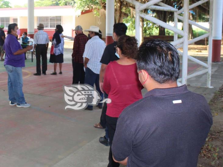 Por brote de Covid-19, suspenden clases en primaria de Agua Dulce