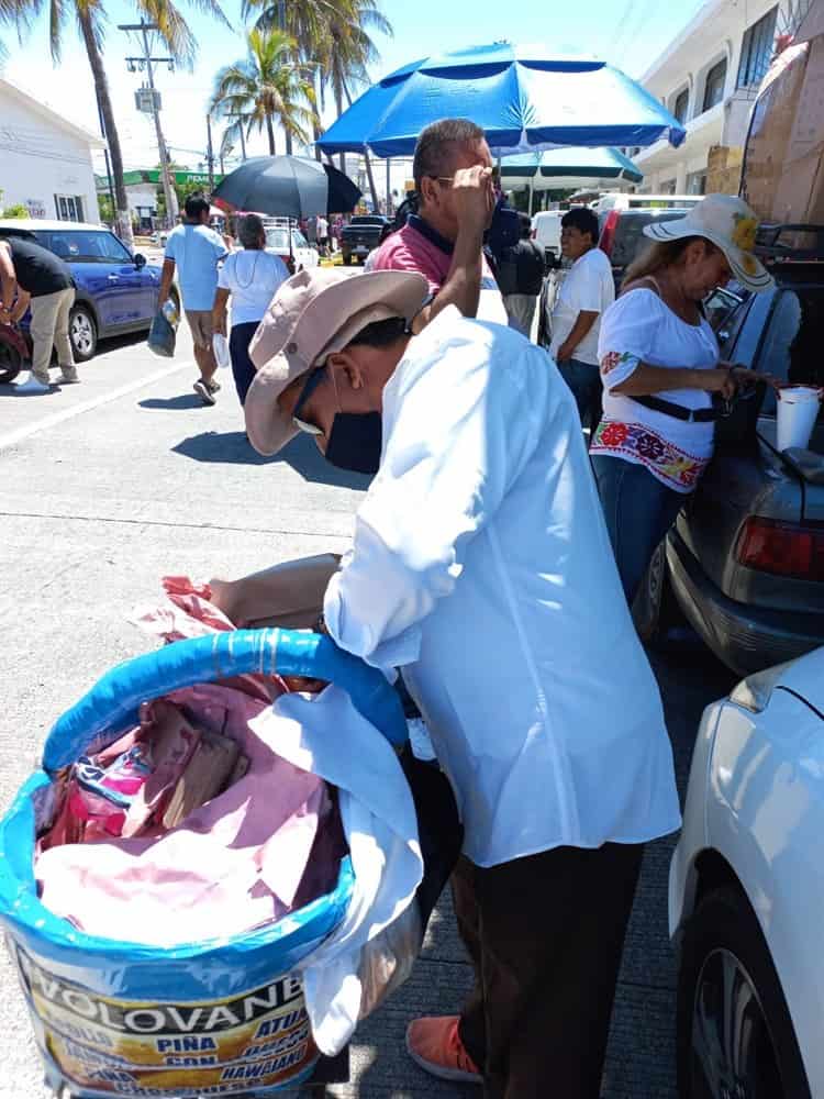 Venta de volovanes decayó durante el Carnaval de Veracruz