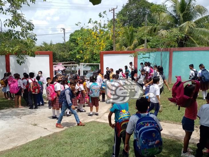 Con gripe al menos 20 niños en primaria de Agua Dulce