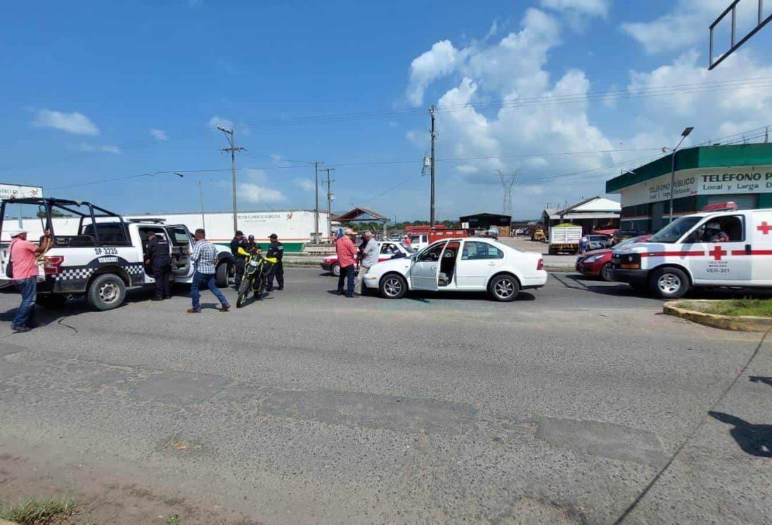 Asaltan con violencia a comerciante sobre carretera a Martínez de la Torre