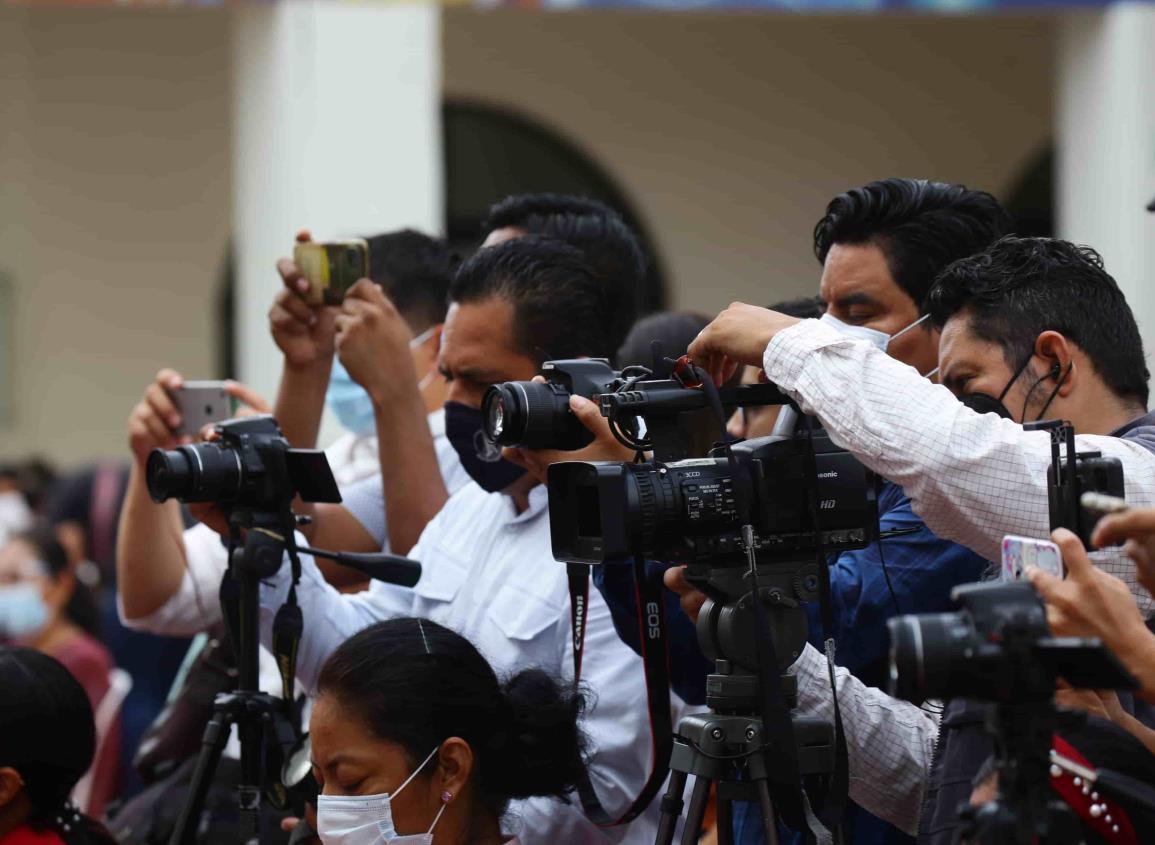 Menos de 500 periodistas veracruzanos han solicitado seguridad social