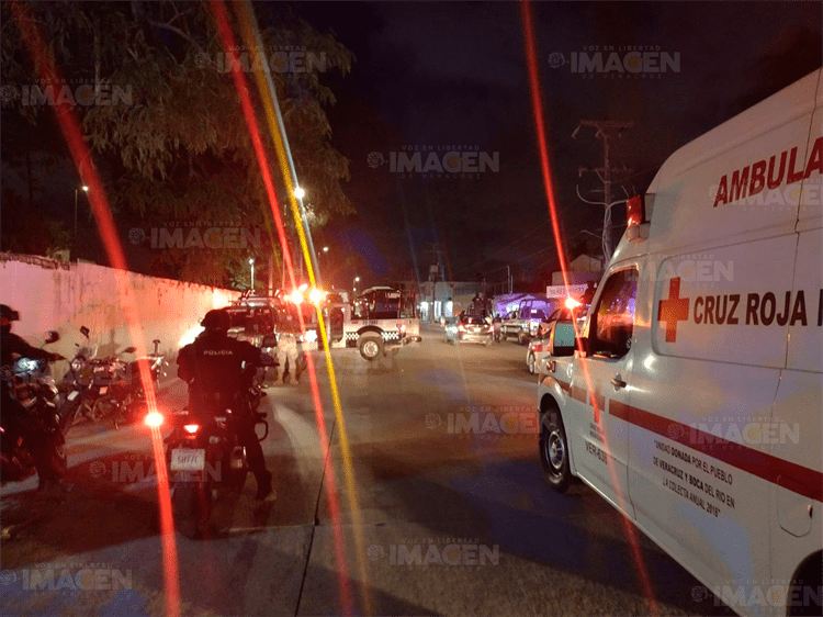 Se registra fuerte movilización policial en calles de Veracruz(+video)