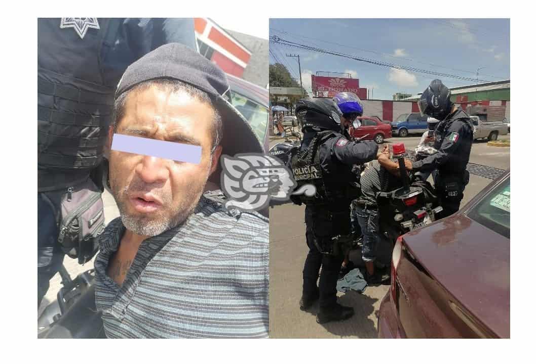 Fuerte movilización por hombre armado en colonia de Xalapa