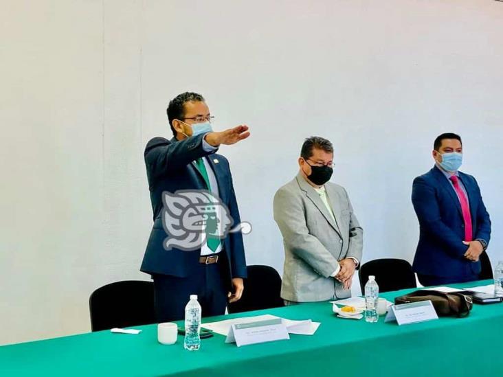 Alfredo Hernández toma protesta como consejero del IMSS por el sector obrero