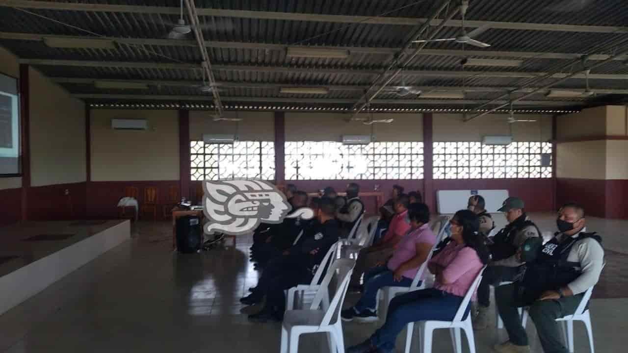 Capacitan a policías y DIF de Soconusco sobre la Trata de Personas