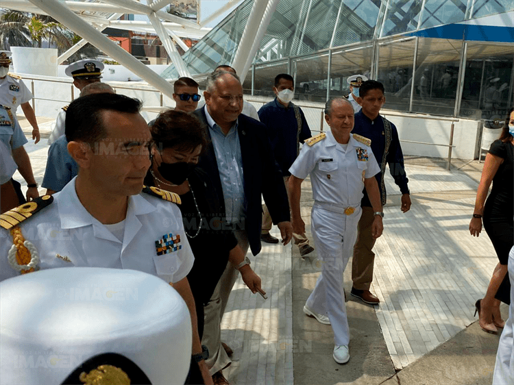 Apoyaremos a la Marina mexicana: Carlos del Toro durante visita a Veracruz (+Video)