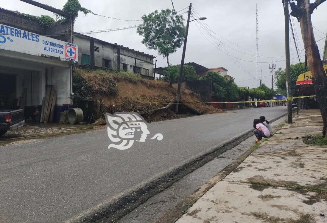 Tormenta deja sin luz y causa daños en Suchilapan 