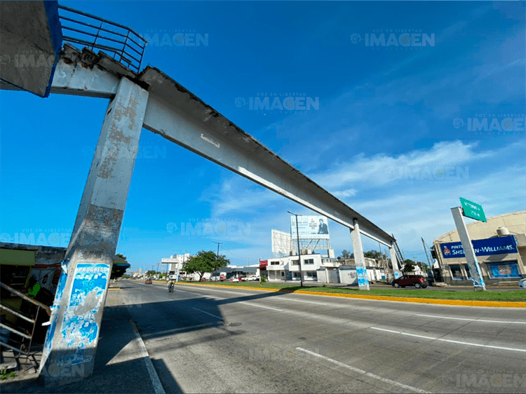 Puente de Rafael Cuervo en Veracruz, un riesgo latente