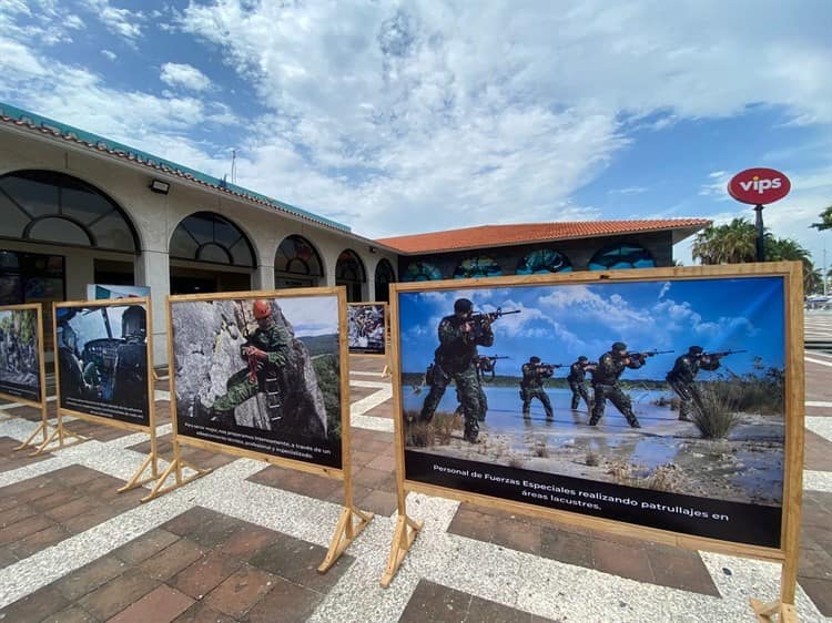 Exhiben en Plaza Acuario exposición fotográfica de la Sedena