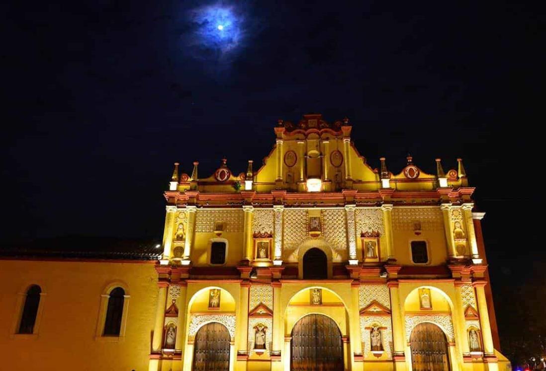 Entregan catedral de San Cristóbal de las Casas tras sismo de 2017