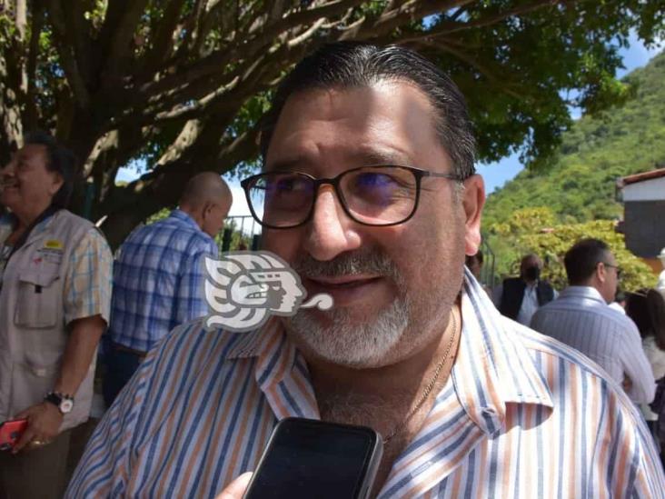 “Pese al aumento de contagios, COVID-19 es menos letal”, afirma médico