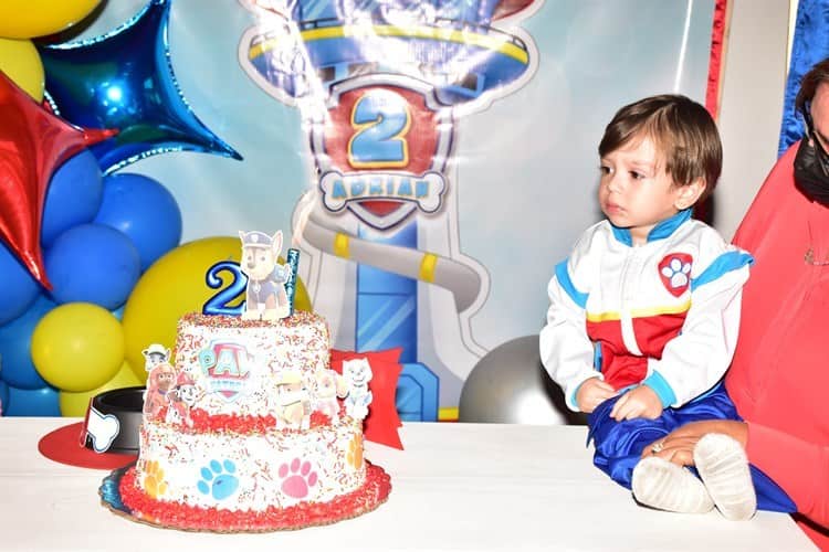 Adrian Aguilar Pérez es celebrado por sus dos años de edad