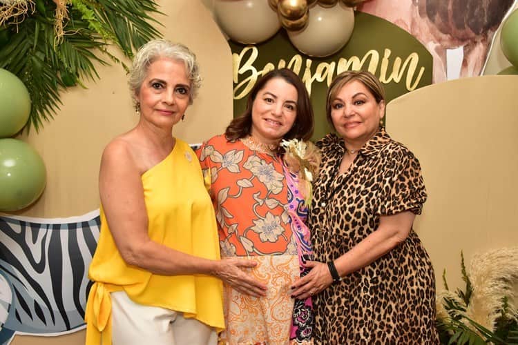 Karla Morfín de Ruz disfruta en su baby shower por la llegada de su próximo heredero