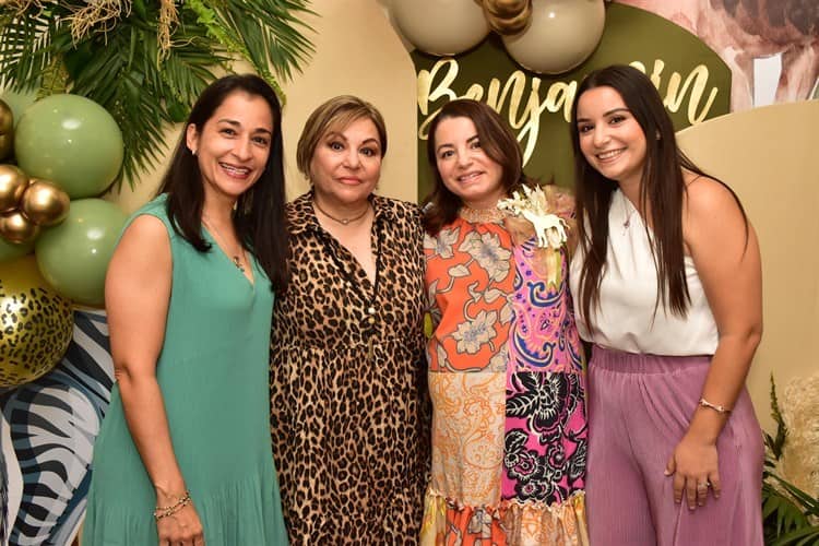 Karla Morfín de Ruz disfruta en su baby shower por la llegada de su próximo heredero