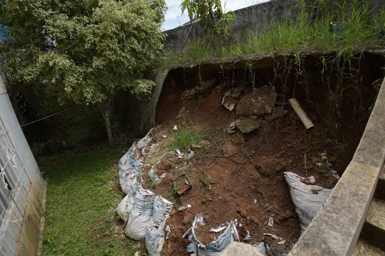 Aparte de muros, en Nuevo Xalapa demandan otras obras para evitar colapso