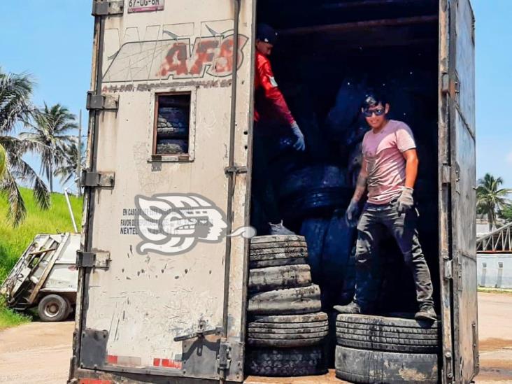 Más de 8 mil llantas han dejado de contaminar Coatzacoalcos