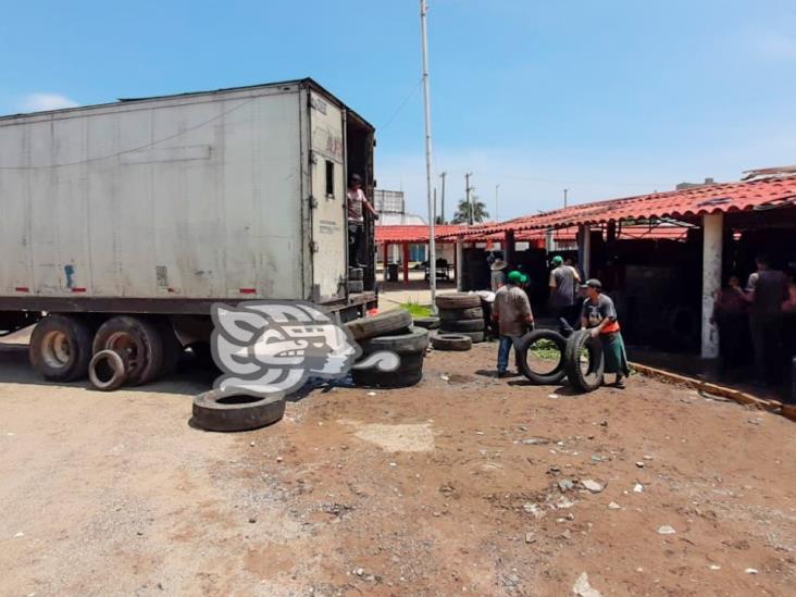 Más de 8 mil llantas han dejado de contaminar Coatzacoalcos