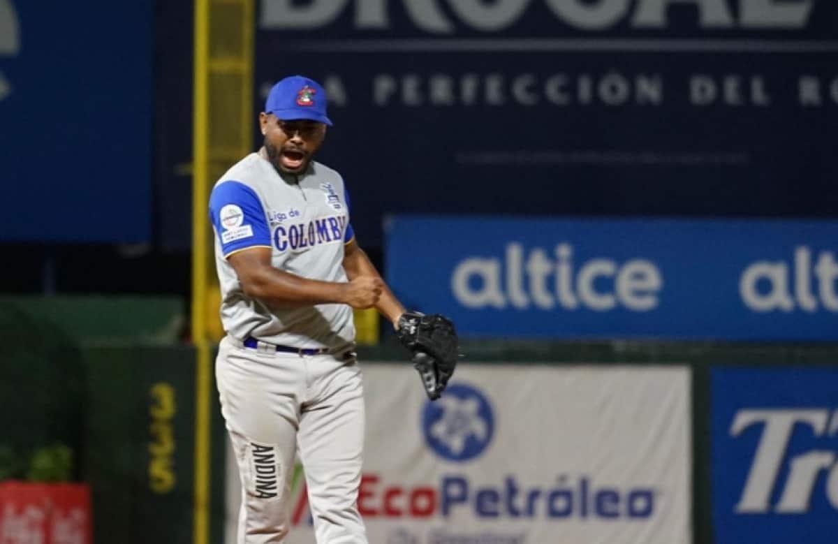 El pitcher Elkin Alcalá le pondrá sabor colombiano a El Águila