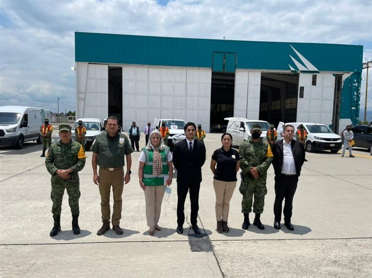 Arriba a México tercer vuelo con migrantes mexicanos muertos en tráiler de Texas