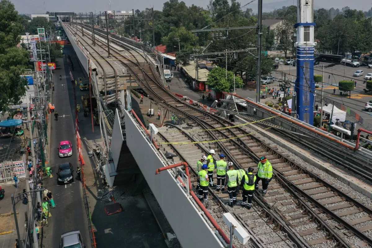 Imputados por línea 12 del metro tienen prohibido salir del país