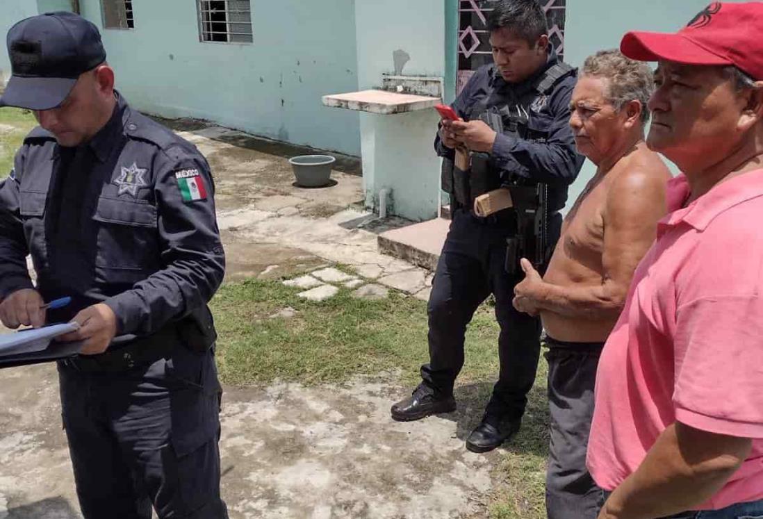 Cae abuelito a la zanja, es rescatado con vida en Tierra Blanca