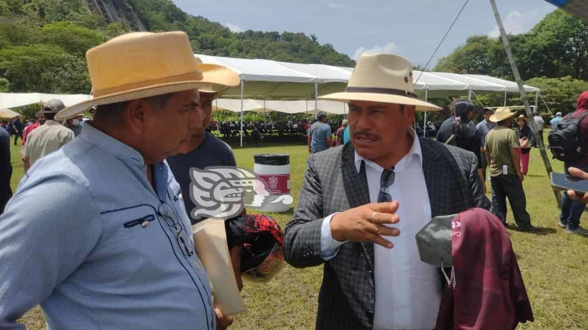 “Para frenar migración, ayuntamientos deben dar empleo a jóvenes”, asegura diputado