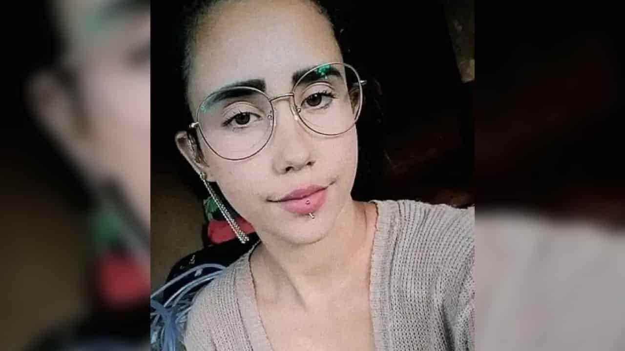 Mujer muere por infección luego de hacerse una perforación