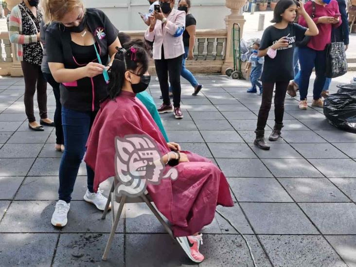 Trenzas para todas: donan cabello para pelucas oncológicas, en Xalapa