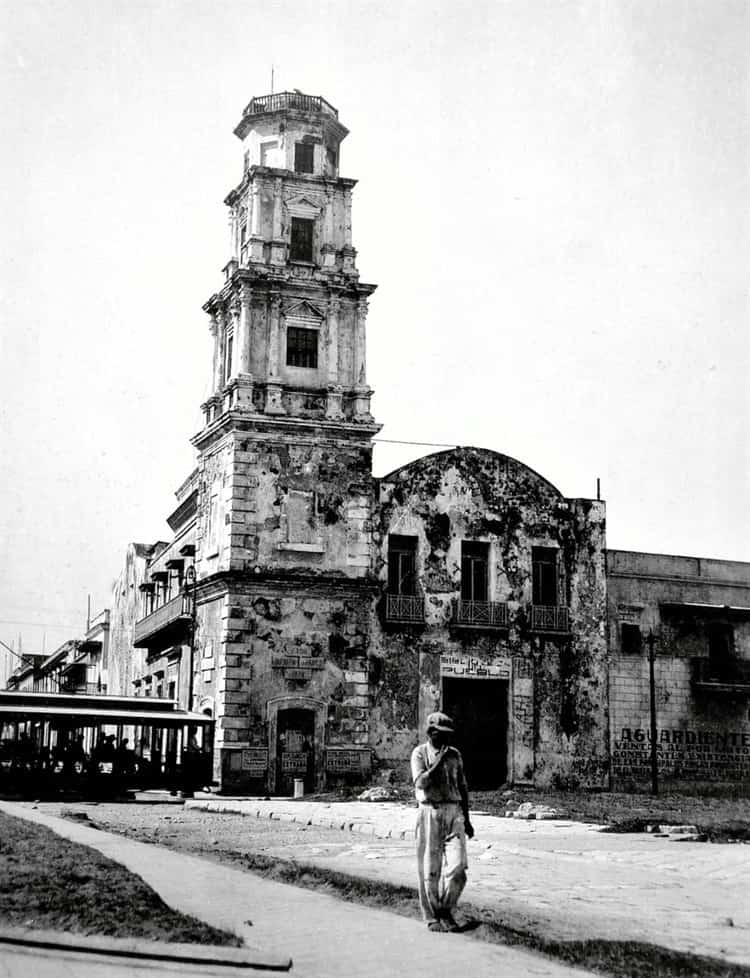 Conoce la historia del Recinto de la Reforma en Veracruz