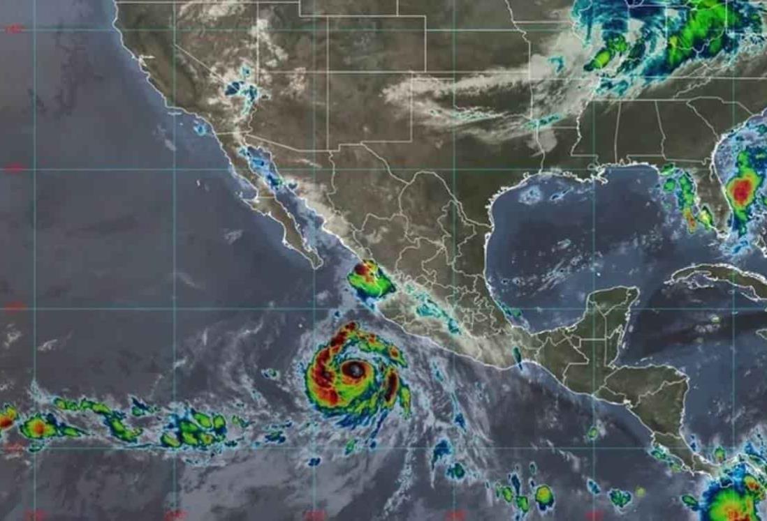 Estelle es huracán categoría 1 y traerá fuertes lluvias en México