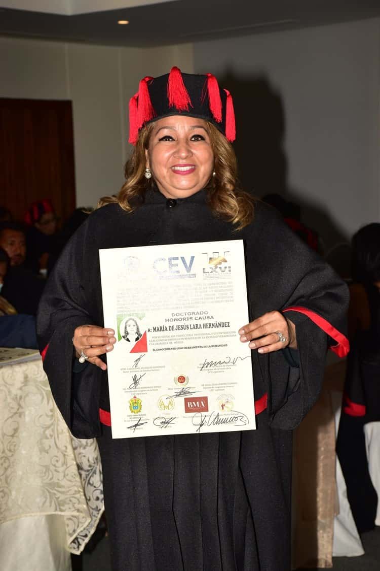 Entregan Doctorado Honoris Causa a abogados destacados de Veracruz