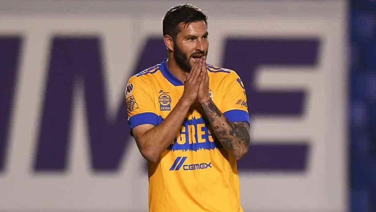 Gignac se niega a vacunarse y se perderá el Juego de Estrellas