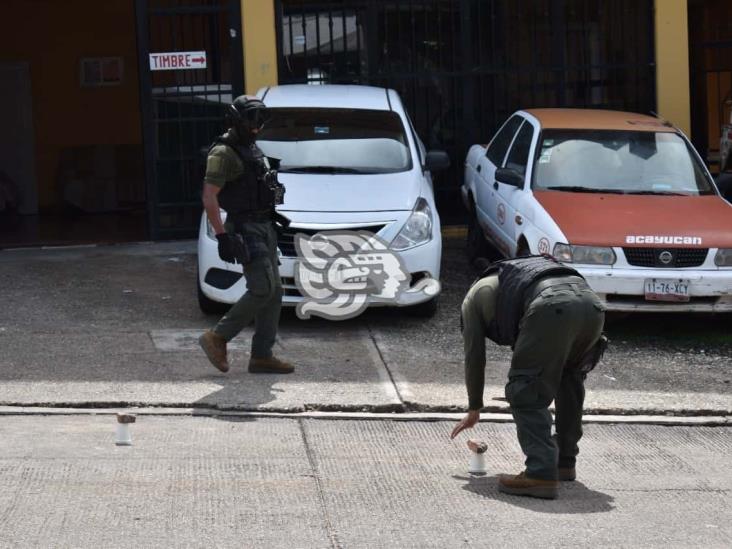 (+video) Atacan a balazos pizzería de exregidor de Acayucan