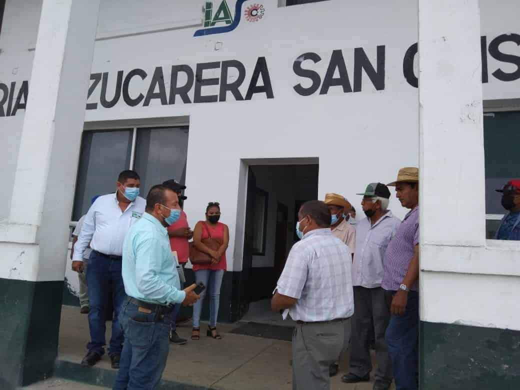 Cañeros piden construcción de carretera de Carlos A. Carrillo a José Azueta