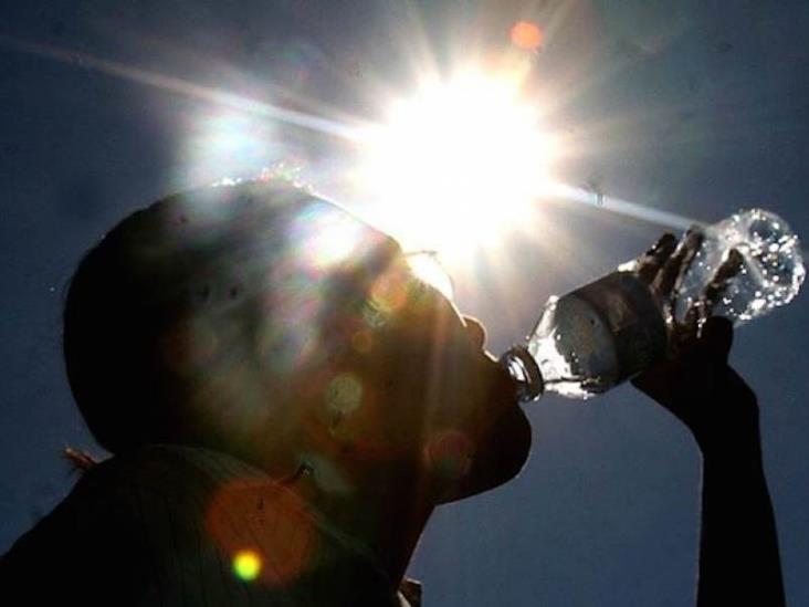 Aumentan 20% las atenciones por ola de calor en Veracruz: Cruz Roja