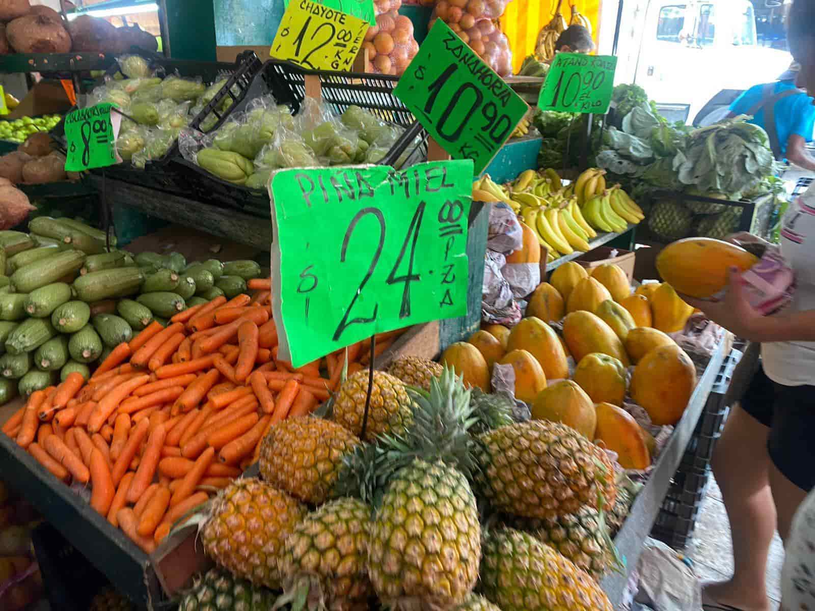 Veracruzanos han disminuido el consumo de frutas y verduras por precios elevados