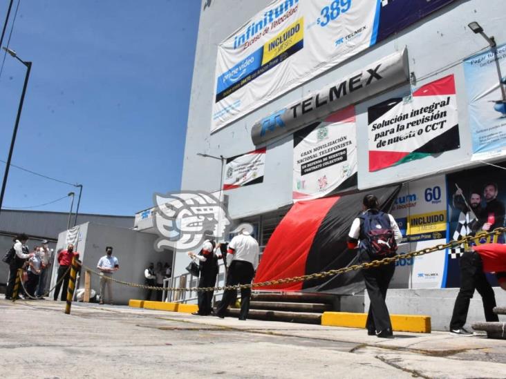 Telefonistas levantan huelga en Orizaba; buscan negociación