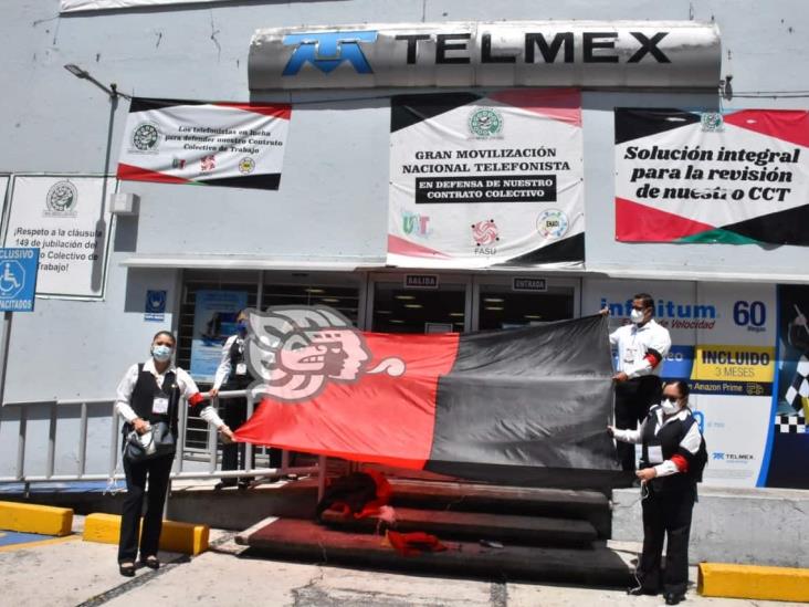 Telefonistas levantan huelga en Orizaba; buscan negociación