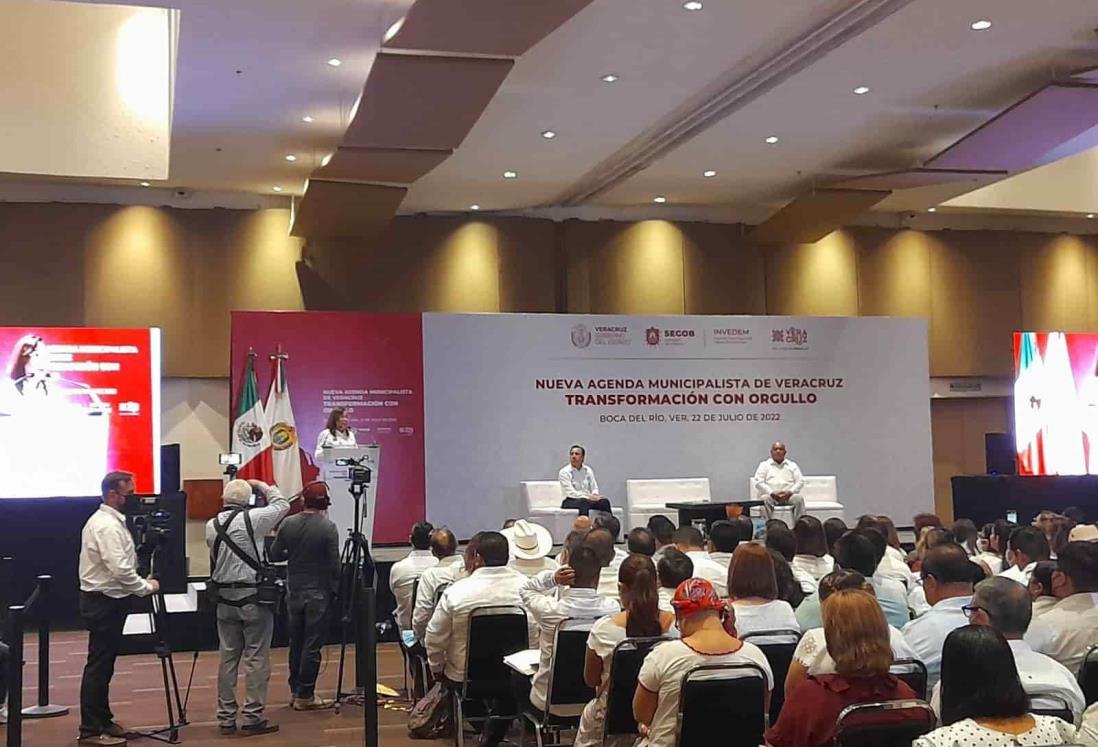 Asiste Amado Cruz Malpica a conferencia de Secretaria de Energía