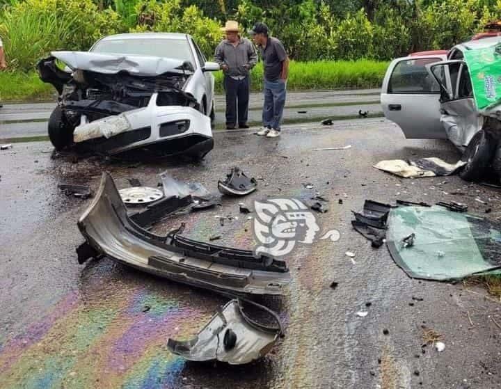 Coque frontal deja 3 lesionados en carretera federal 143 Fortín-Huatusco