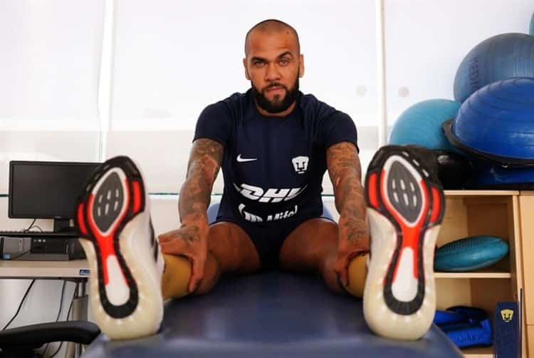 Pumas UNAM presenta oficialmente a Dani Alves como su nuevo refuerzo