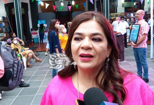 Espera IVEC gran afluencia en la Feria Nacional del Libro en Xalapa, en Prepa Juárez
